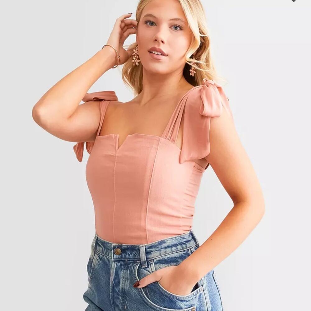 Elegant Pink Women's Top